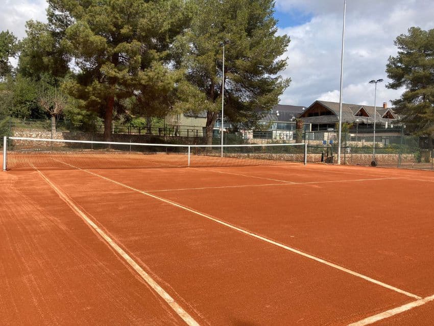 RESERVA DE PISTAS Y TORNEOS